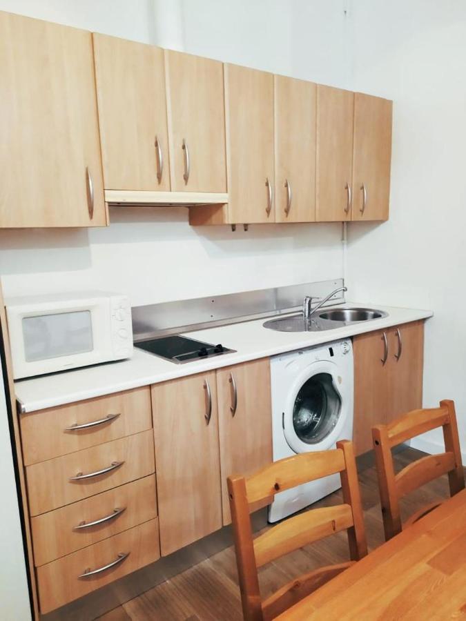 Aparthome Jupiter Centro-Nervion เซบีญา ภายนอก รูปภาพ